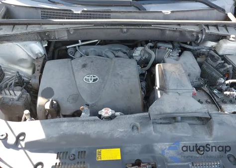 2018 Toyota Highlander Xle from USA, damaged, VIN 5TDJZRFHXJS861163